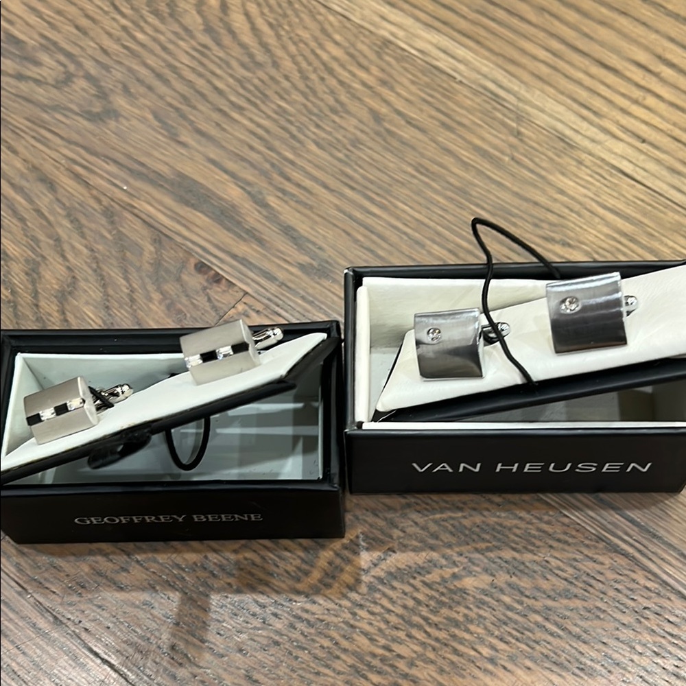 Geoffrey Beene and van heusen Modern Silver tone Cufflinks